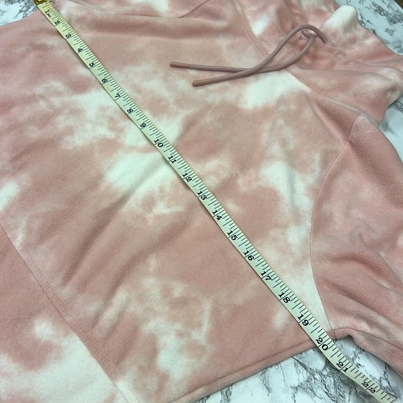 Go-Warm Pink and White Old Navy Cropped Fleece Funnel-Neck Sweatshirt - 1029 - Picture 8 of 9